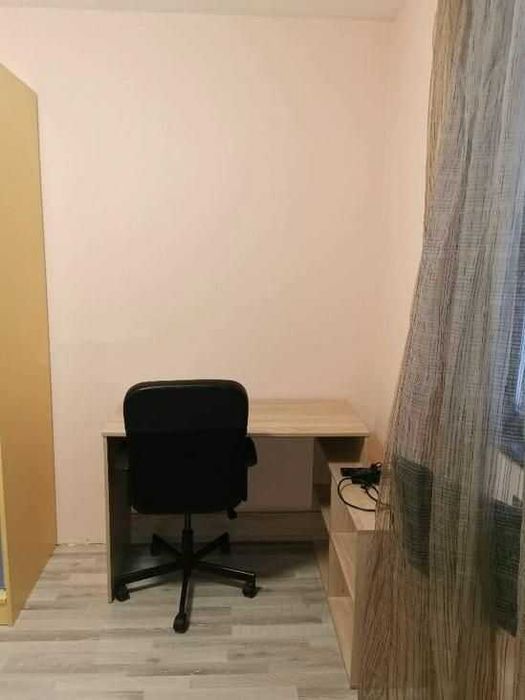 Продава се Тристаен апартамент в София, Хладилника - 105 кв.м за 1943 €/кв.м - Снимка #5