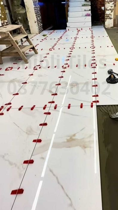 Професионално лепене на плочки и ремонт на бани