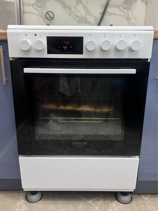 Продам газовую плиту