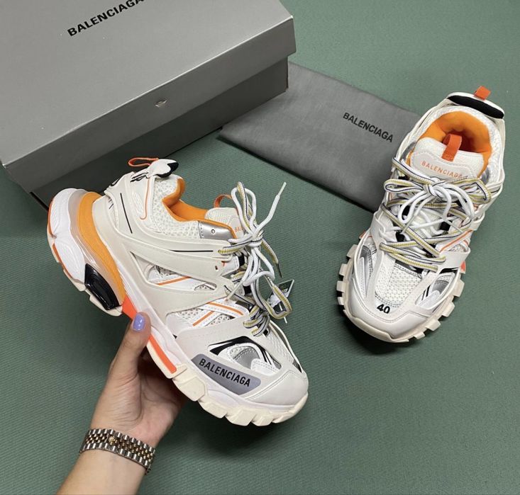 Balenciaga Track