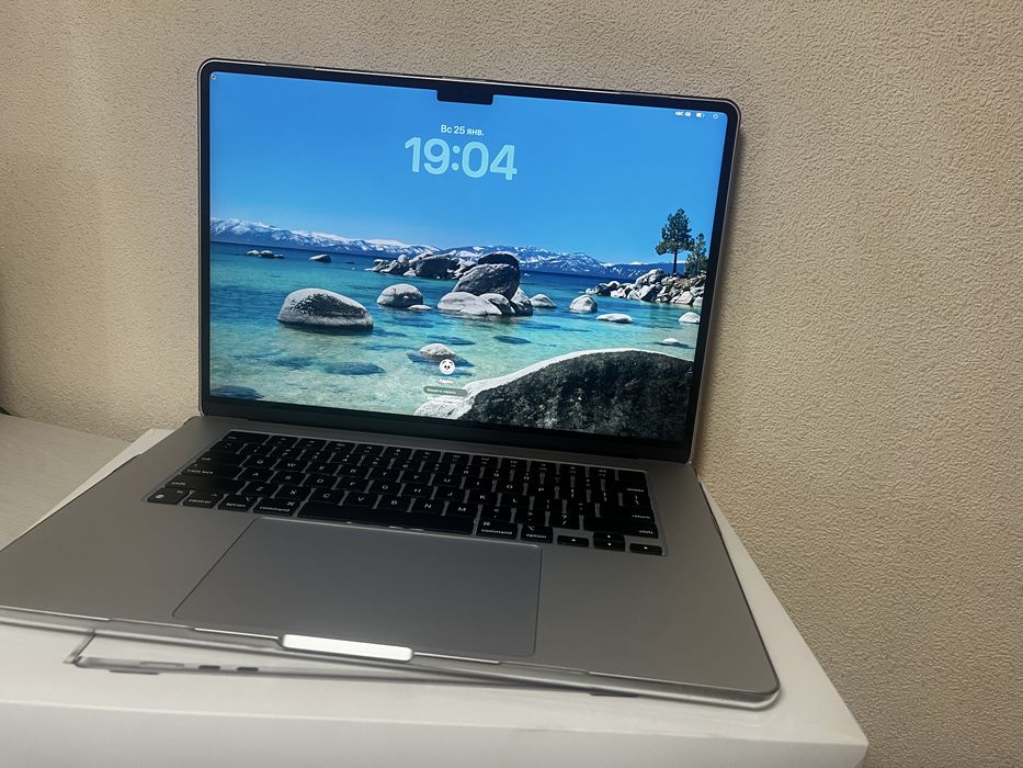 Macbook Air 15" m2/8Gb/512Gb