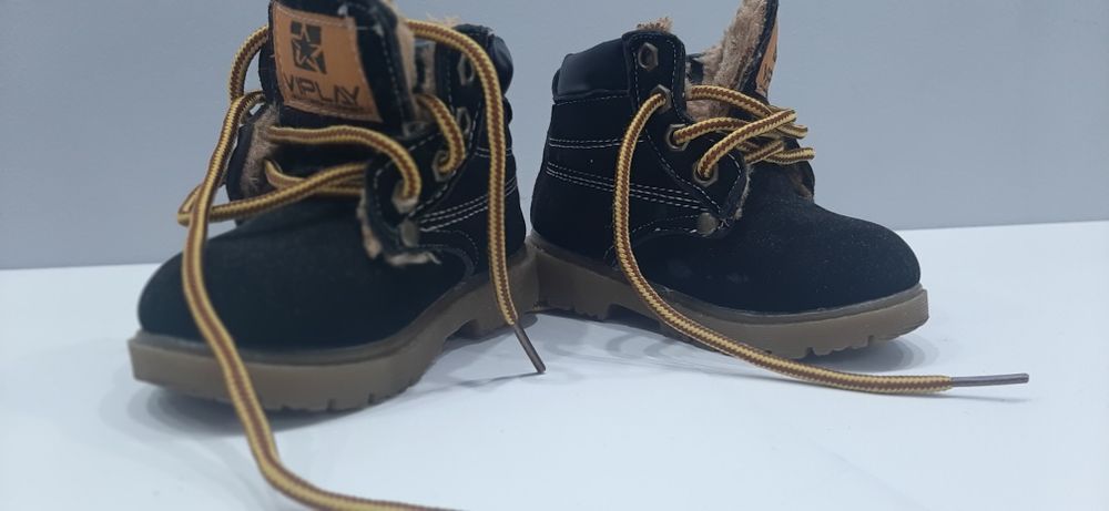 Детская обувь дёшево все за 7000