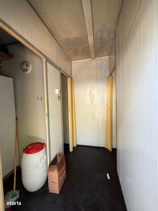 Spatiu comercial 35 mp, terasa generoasa, investitie, Craiovita Noua