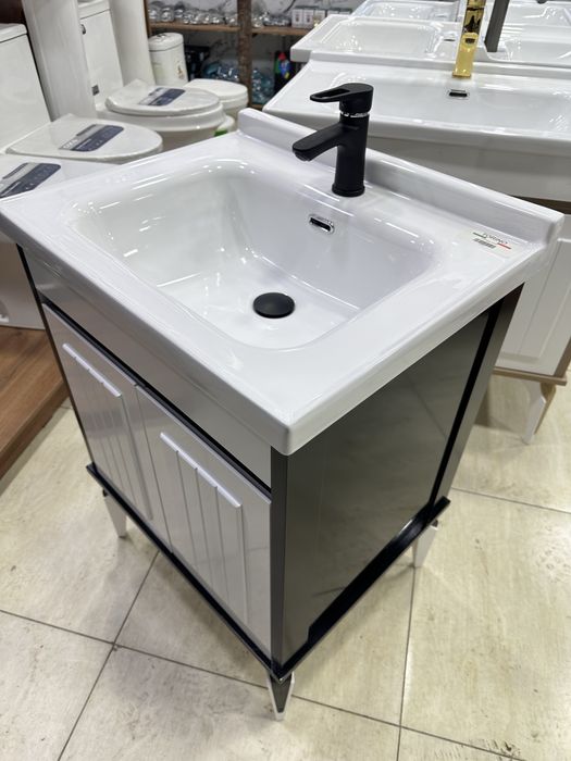 Tumbali rakvina umivalnik moyka sanuzel раковина с тумбочкой для ванны