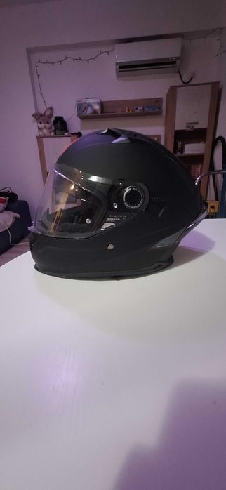 Vând cască mt helmets maimea M