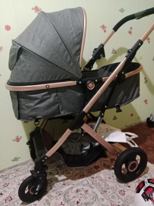 Продам коляску  . Коляска новая