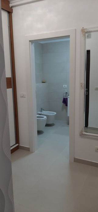 Închiriez apartament 2 camere