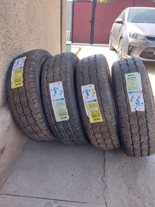 4 новые Ovation WV-03 225/70 R15C 112/110R