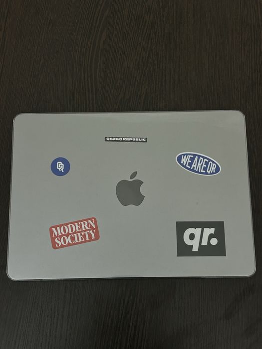 Apple Macbook air 13