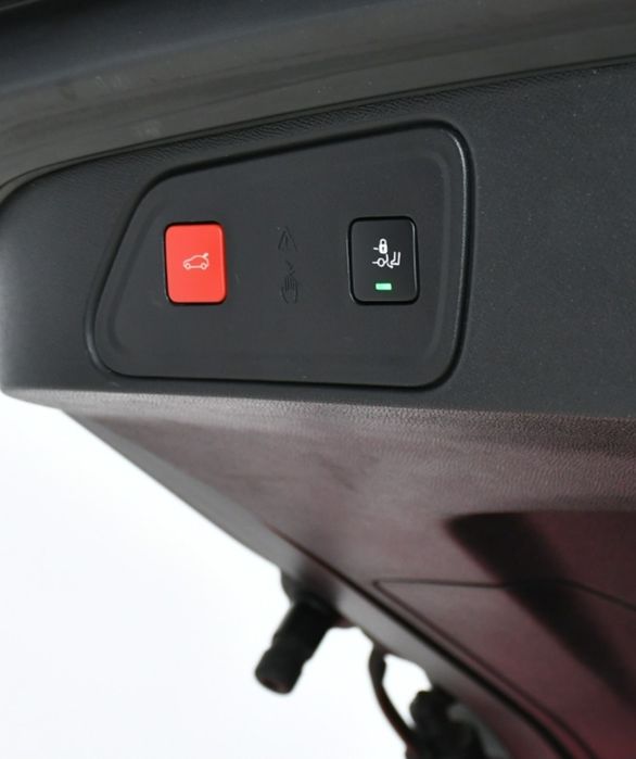 Vând Peugeot 3008 Allure Black Editions