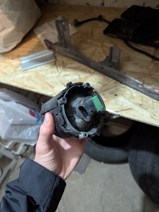 Решетки окантовка противотуманок Lancer 10