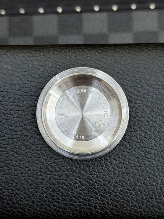 Rolex Day-Date Olive White Gold 40mm