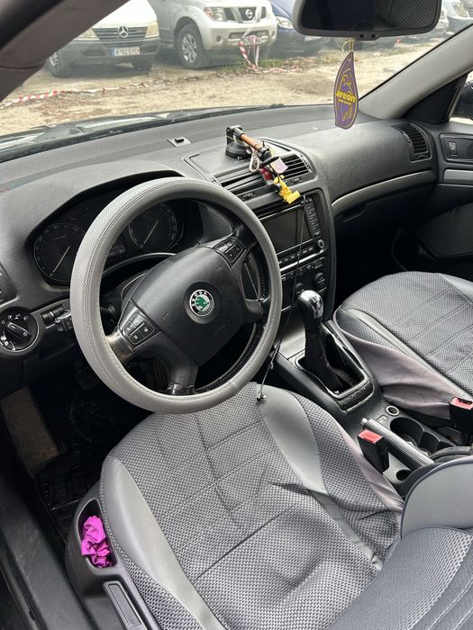 Skoda Octavia 2  2007  2.0 BKD