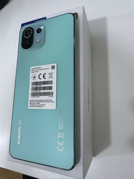 Продаётся Xiaomi Mi 11 Lite 5G NE