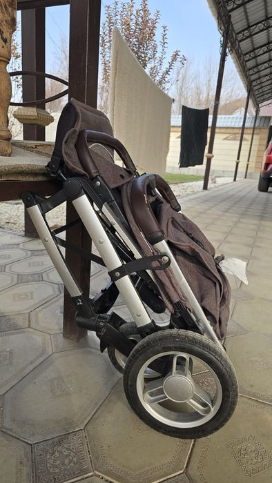 Продам коляску детскую
