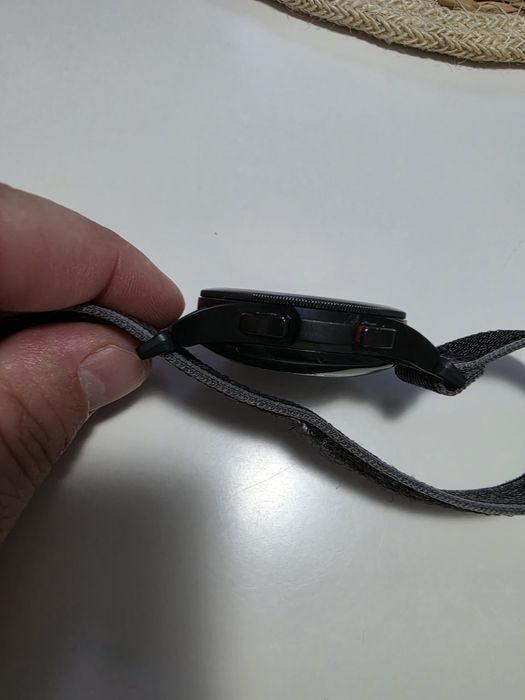 Vând Samsung watch 4 clasic 42 mm !!!