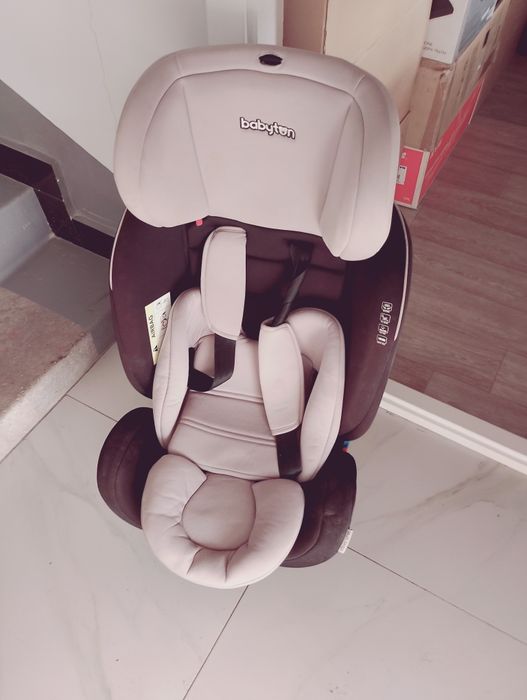 Автокресло Babyton
