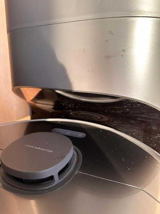 Продаётся робот-пылесос Dreame D10s Plus