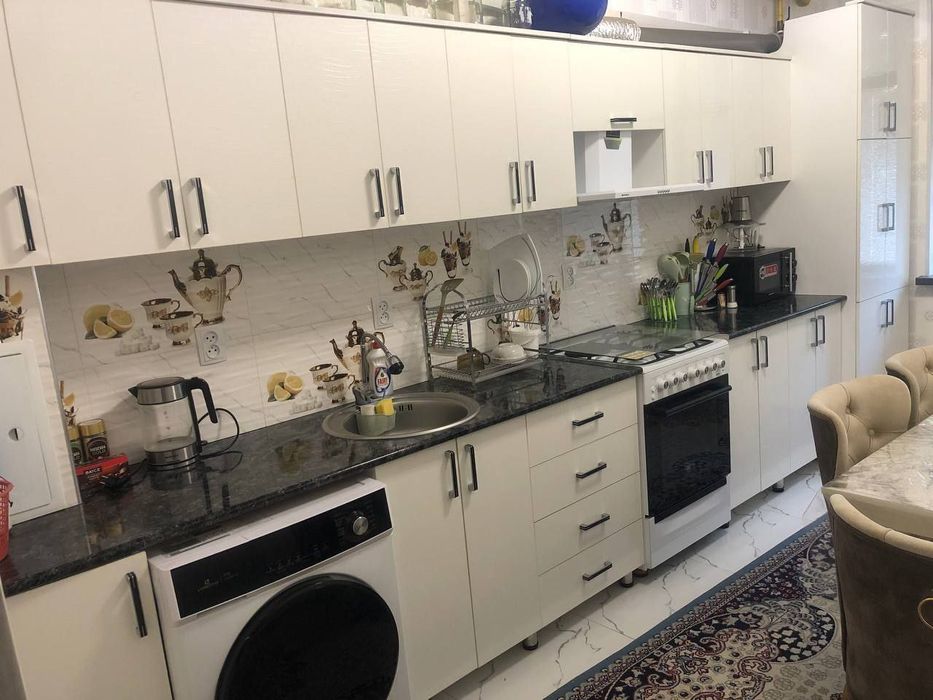 Golden leaf savdosi orqasida metro qulay joyda arenda