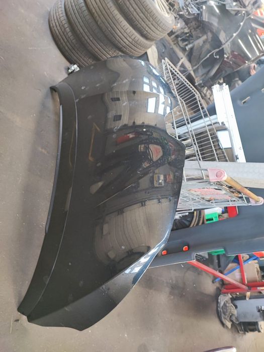 Vînd capota motor renault scenic 2018