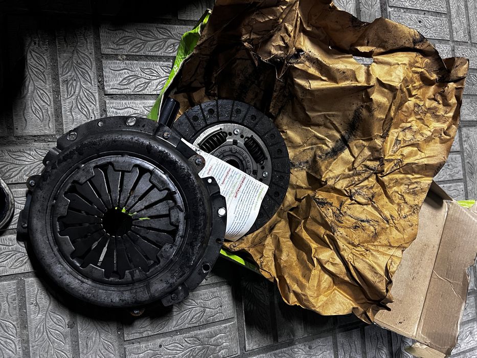 Приора разбор, запчасти на приору, нулевик, фередо корзина!