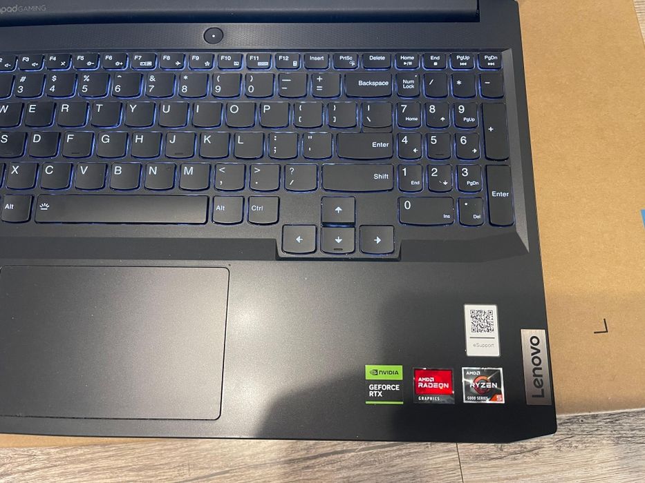 Laptop Gaming Lenovo RTX / AMD Ryzen nou
