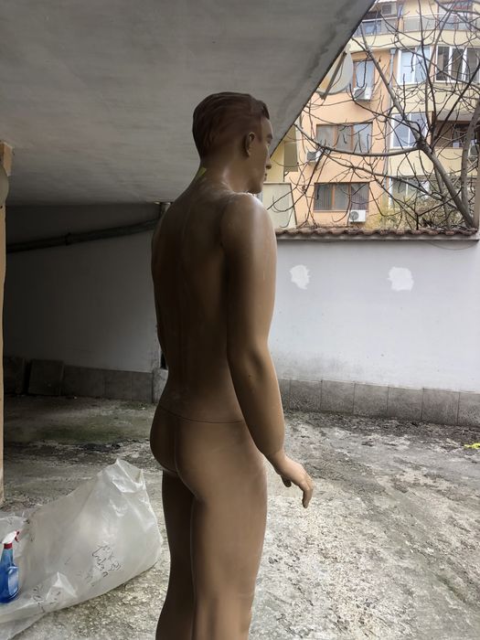 Манекени на супер цени