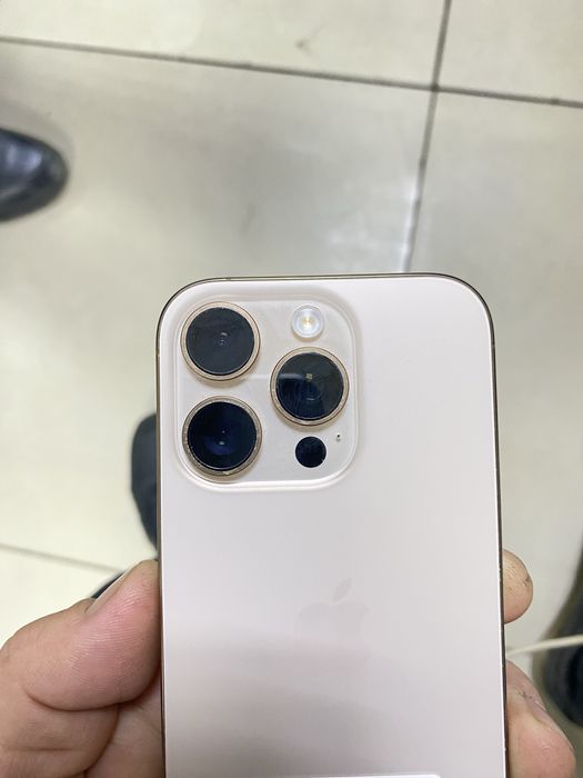 Айфон  16про сост идеал