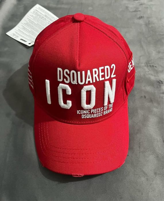 Speci Dsquared 2