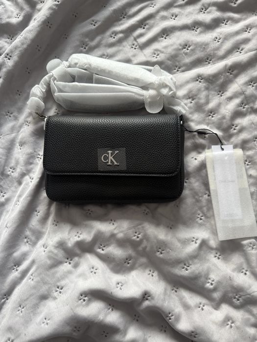 Geanta Calvin Klein- noua cu eticheta