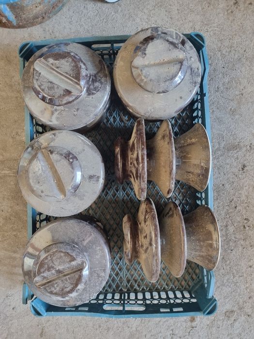 Продам изолятор 6шт