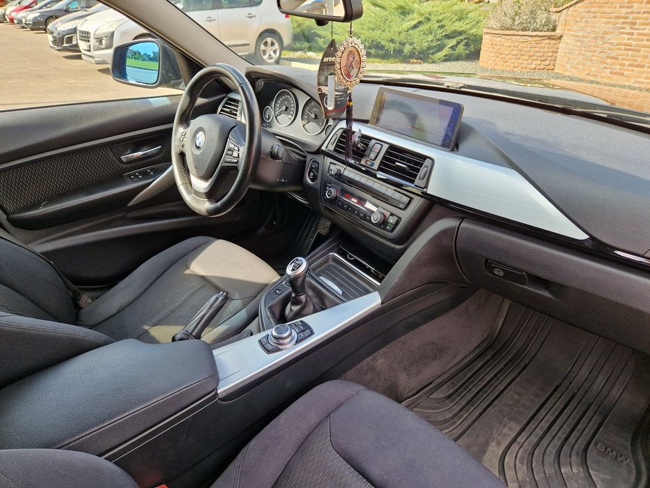 BMW 3 Series 2012 — imagine 4