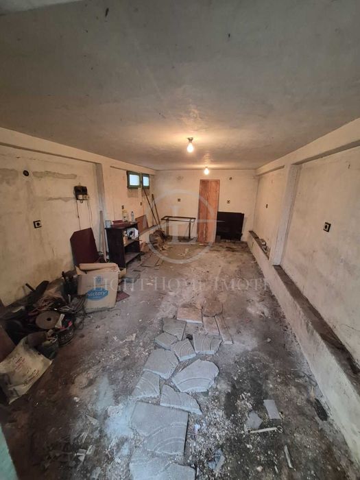 Продава се Тристаен апартамент в Пловдив, Съдийски - 98 кв.м за 1666 €/кв.м - Снимка #13