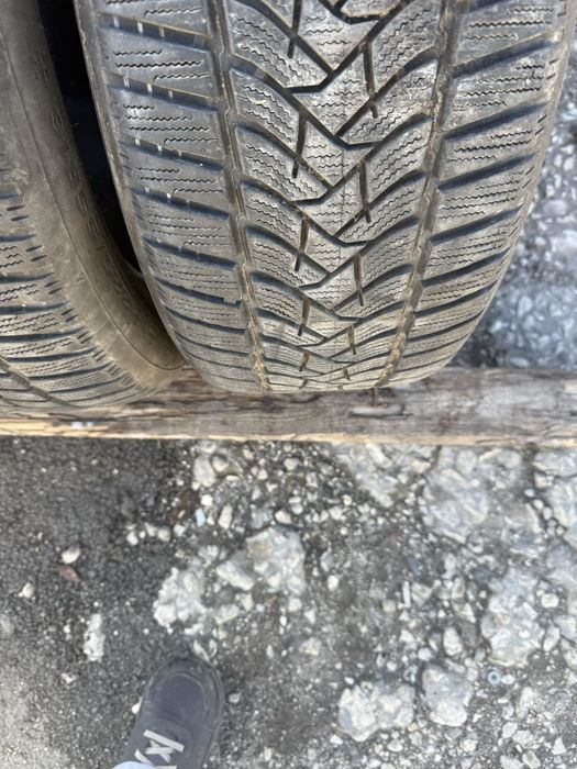 4 броя зимни гуми Dunlop 225/55 R16 Dot 2916 ном 320