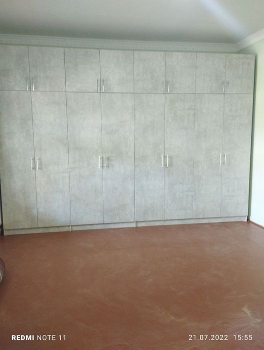 Шкафы и прихожие