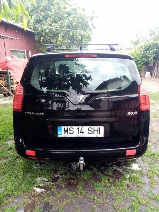 Vand Peugeot 5008