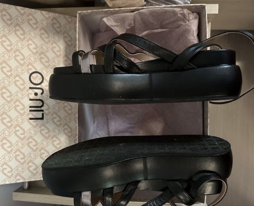 Страхотни сандали Lio.jo