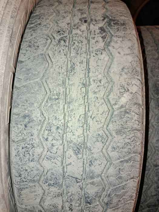 Продам 4 шины на 16