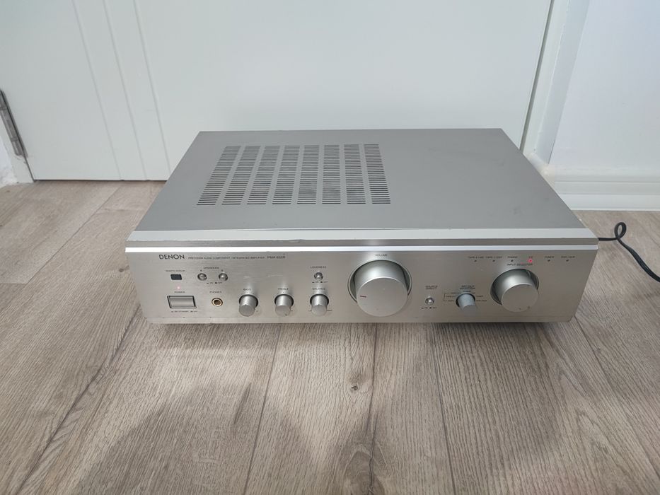 Amplificator Denon PMA 655R statie