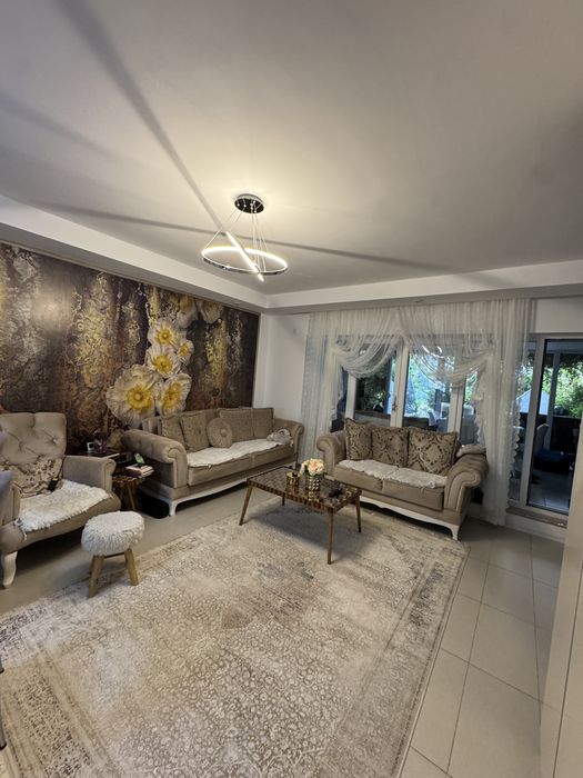 Vila 3 camere Cosmopolis
