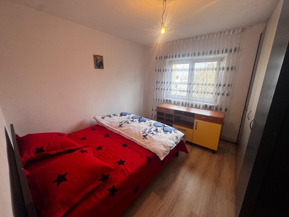 Apartament 3 camere 72mp, 1 Mai