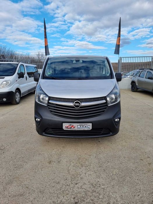 OPEL VIVARO 1.6 DIESEL Bi-Turbo 140cp // 2015 // RATE FIXE//AVANS ZERO