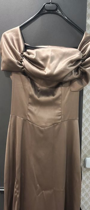 Коричневое женское платье