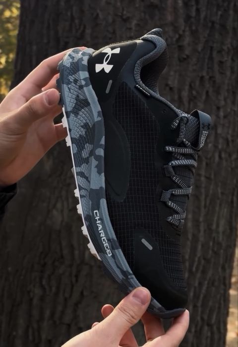 Кроссовки UNDER ARMOUR оригинал