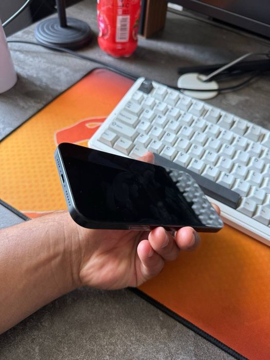 Iphone 16 Pro Max 1TB sotiladi