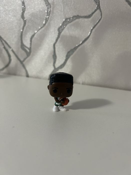 kinder joy stranger things