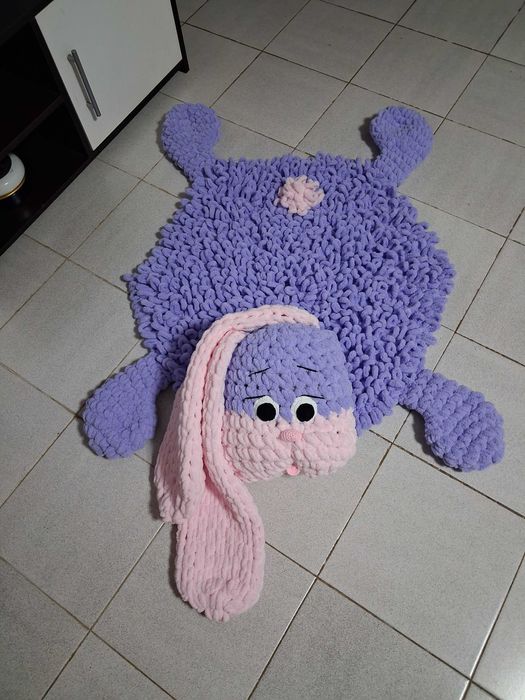 Детско плетено килимче/играчка