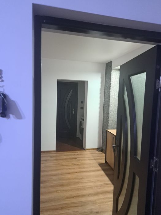 Vând apartament 2camere micro 4