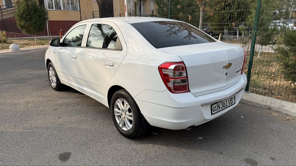 Chevrolet Cobalt 2022 — 3