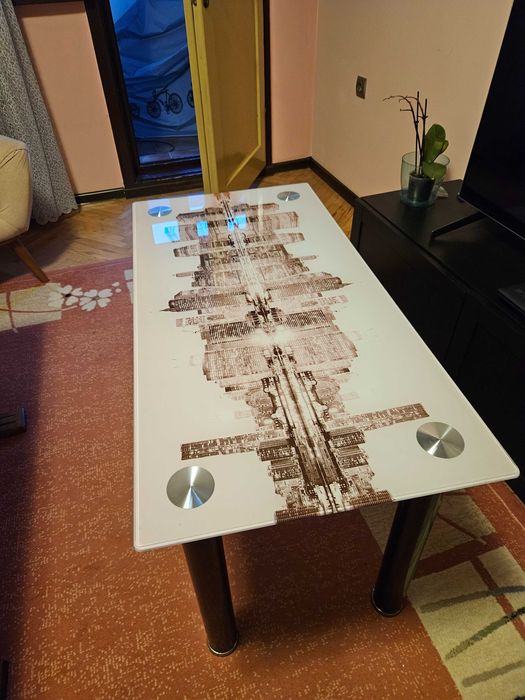 Стъклена маса 80/80/75